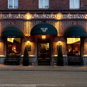 4* Szálloda Wide